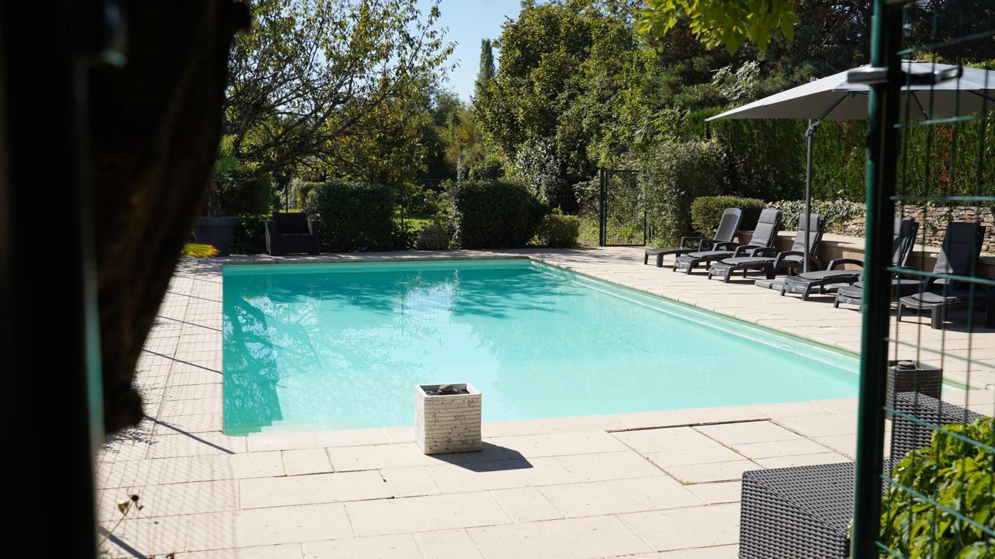 Wisteria - Piscine - By Primo C0Nciergerie Apartamento Azé Exterior foto